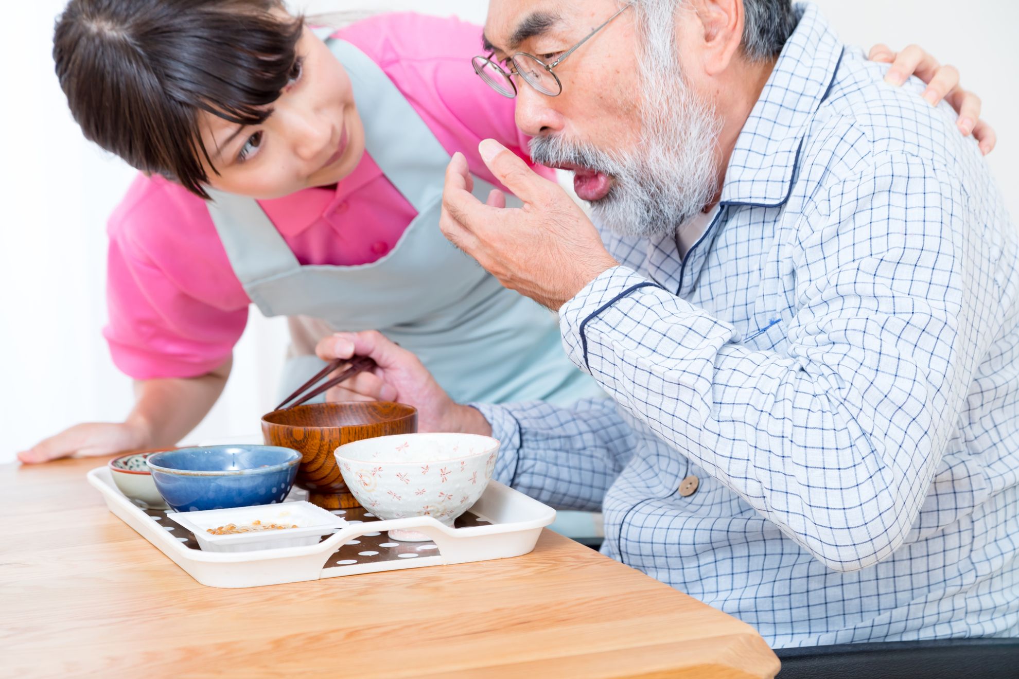 寝 て いる 時に むせる