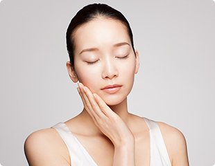 女性の写真